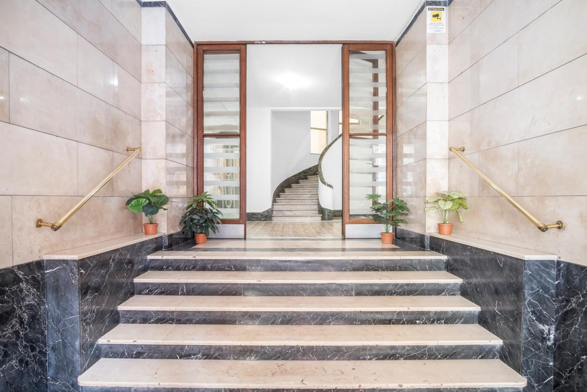 Artstay - Ancient Roman Style - 7Th Floor - Exclusive Apt — Foto 1